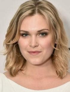 eliza jane taylor-cotter|is eliza taylor related to elizabeth.